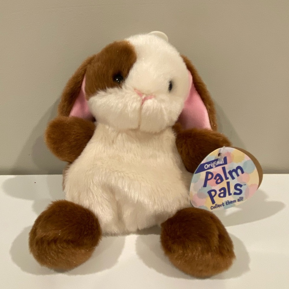 Palm Pals Clover the Bunny 4-5” NWT